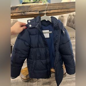 PUFFER JACKET SIZE SMALL 5 TODDLER NAVY